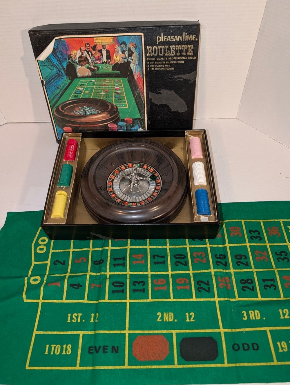 Vtg Pleasantime Roulette Professional Game Felt Playing Field Balanced Wheel